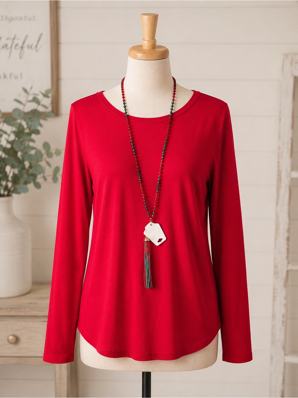 Zenana Outfitters Red Long Sleeve Crewneck Tee